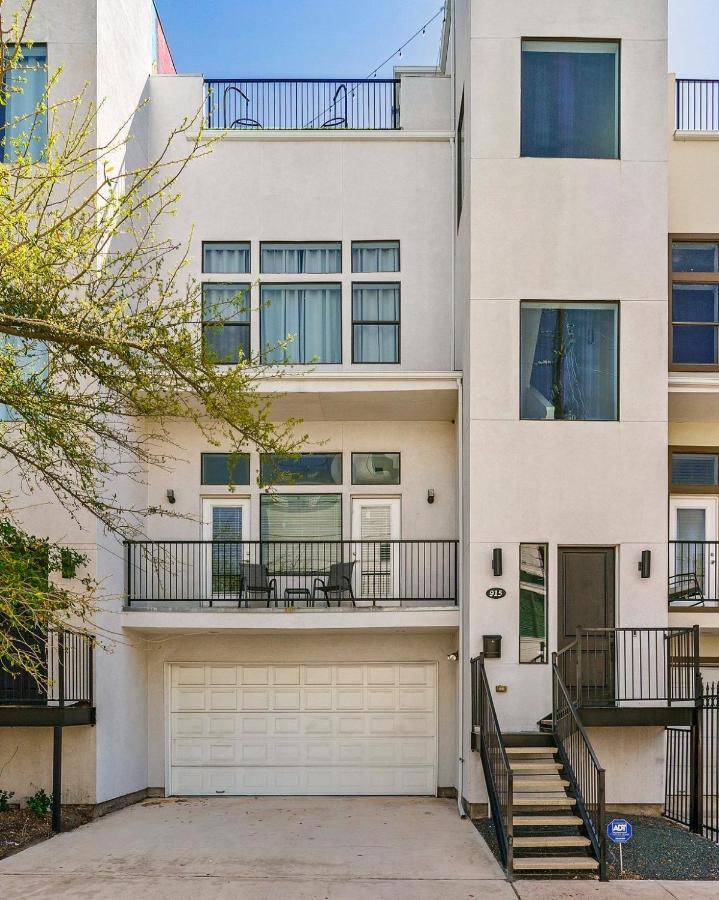 Lavish Downtown Home With Stunning Rooftop Deck Views Houston Exteriér fotografie